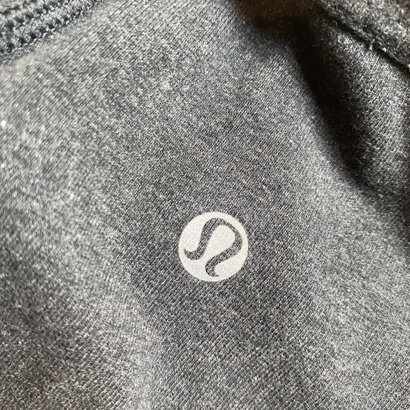 Lululemon Refresh Snap Up Grey Women's Sweatshirt, Size 10 - Picture 4 of 6
